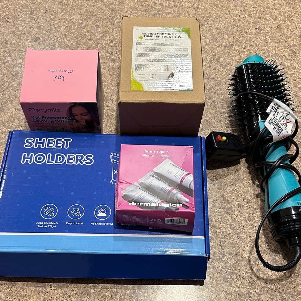 Teal Hair Styling Brush
Bundle for Charlize